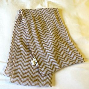 Style 101 Ganz Woomen's Scarf Tribal Print Polyester